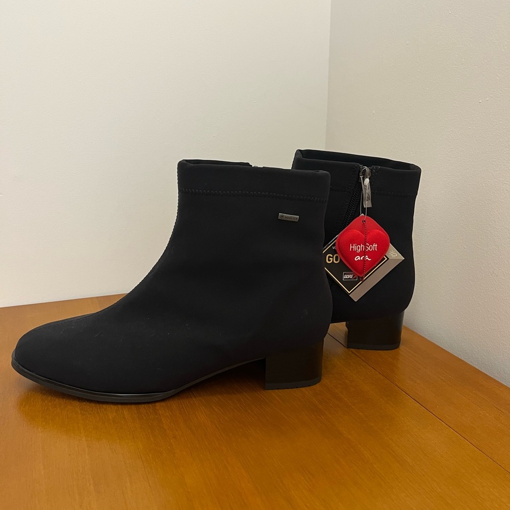 ARA Gemini Women's GORE-TEX® boot - Size 8.5 US